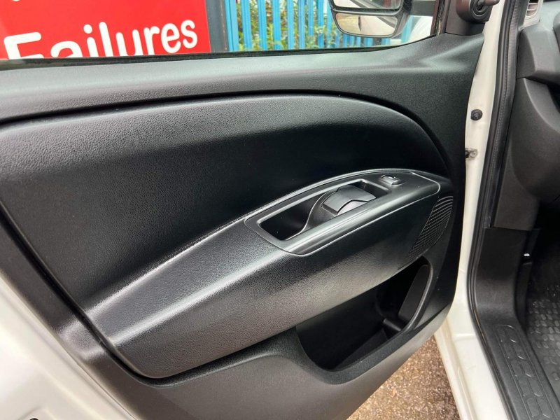 VAUXHALL COMBO