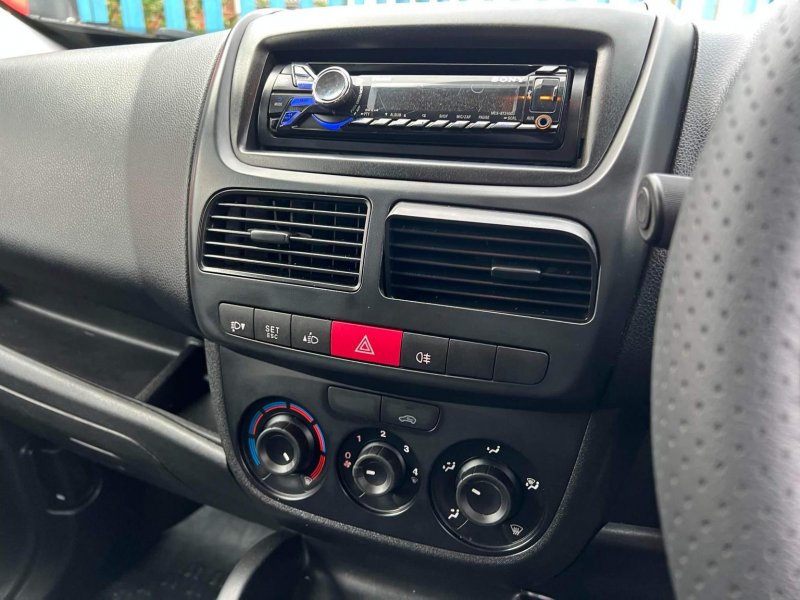 VAUXHALL COMBO
