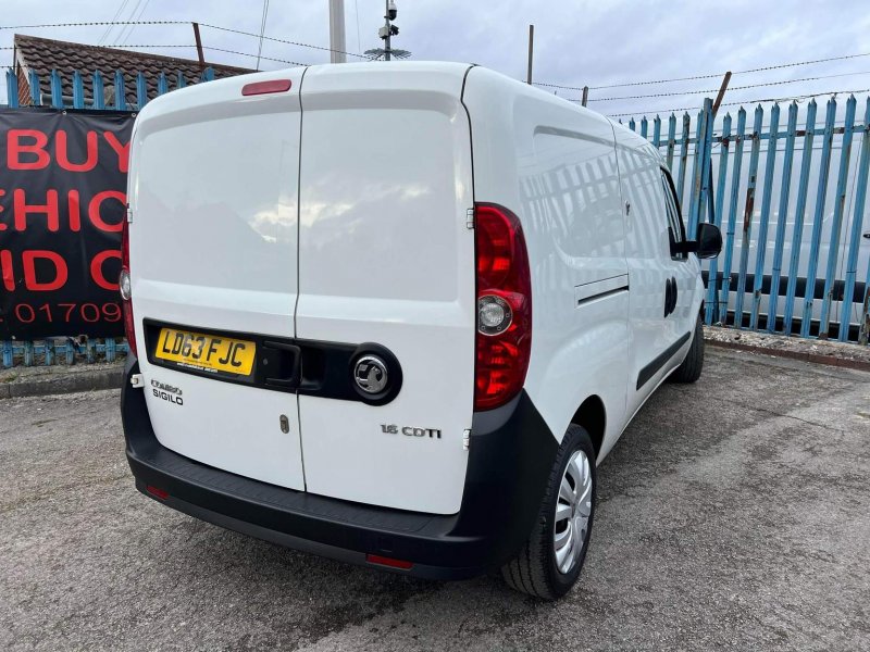VAUXHALL COMBO
