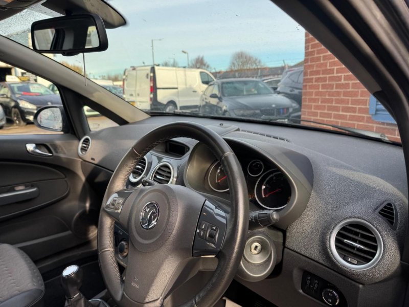 VAUXHALL CORSA