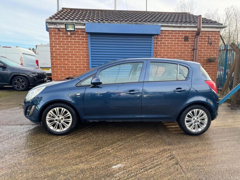 VAUXHALL CORSA