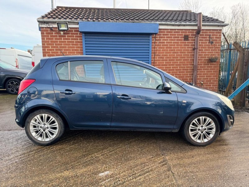 VAUXHALL CORSA