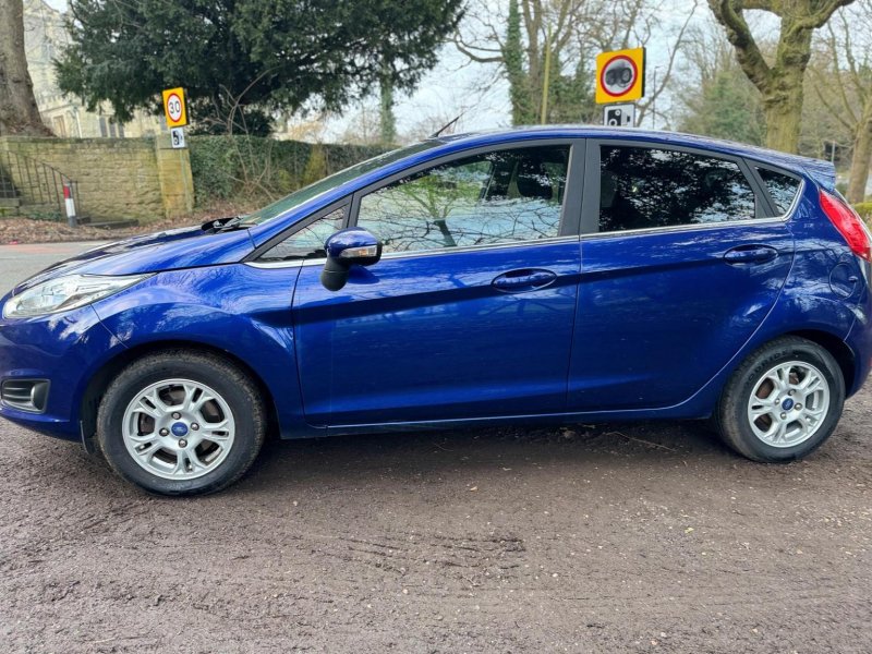 FORD FIESTA