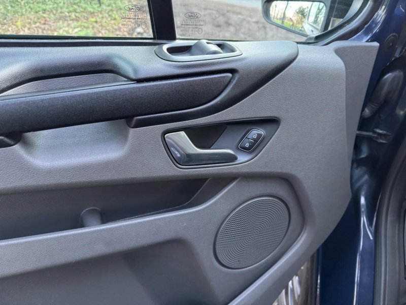 FORD TRANSIT CUSTOM