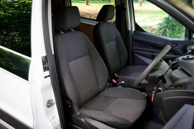 FORD TRANSIT CONNECT
