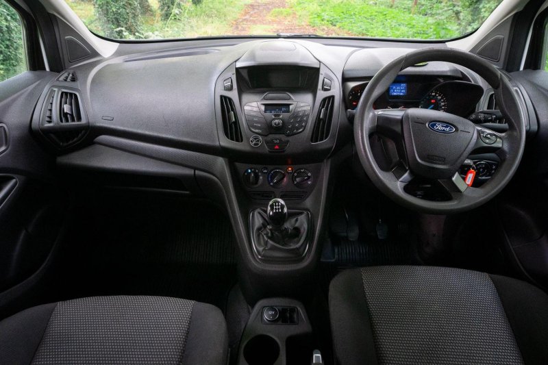 FORD TRANSIT CONNECT